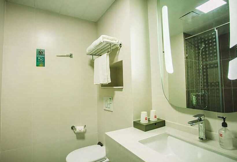 בית מלון כפרי Ibis Lanzhou Xigu Yumen Street