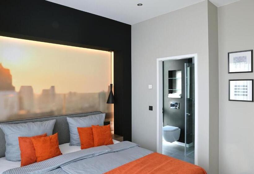 Juststay Grevenbroich Hotel & Apartments