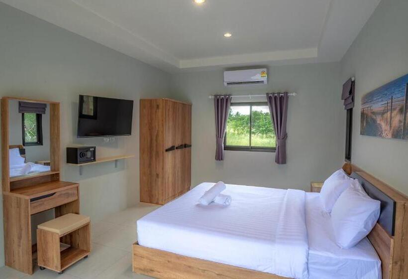 בית מלון כפרי Malinee Resort