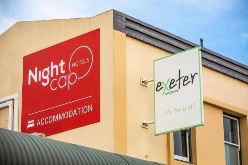 בית מלון כפרי Nightcap At Exeter