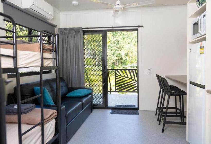 فندق Oasis Tourist Park