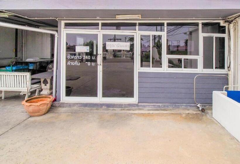 فندق Oyo 622 Sixsense