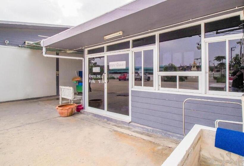 فندق Oyo 622 Sixsense