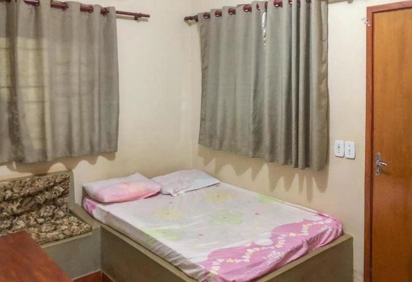 Отель Oyo  Gralha Azul