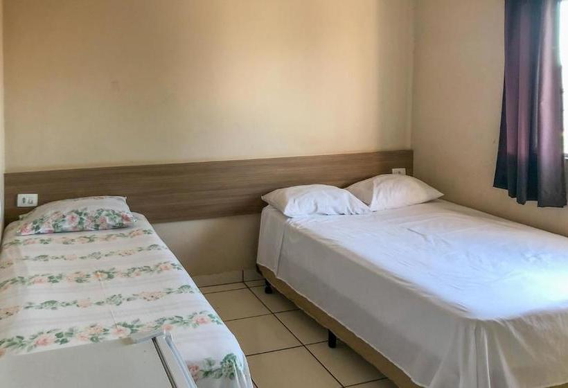 Отель Oyo  Gralha Azul