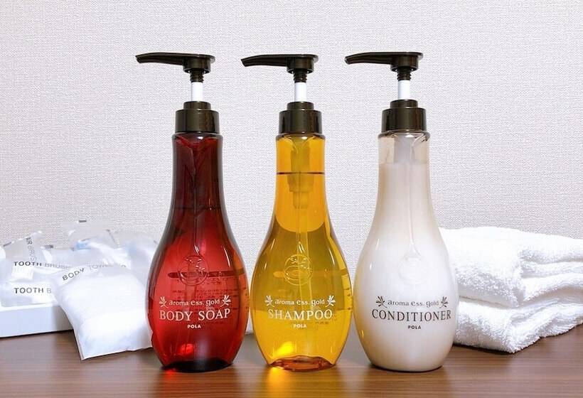 בית מלון כפרי Peace Island Nago