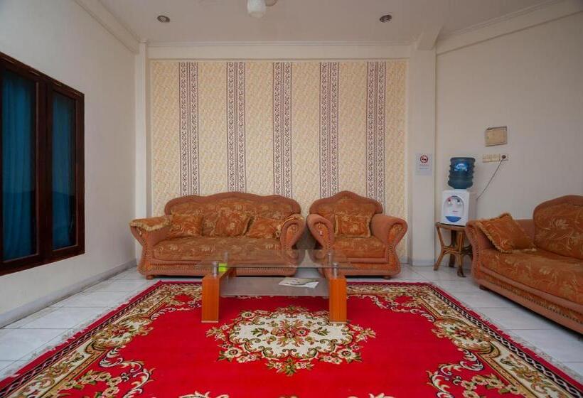 هتل Reddoorz Syariah At Bumi Siliwangi Residence Padang