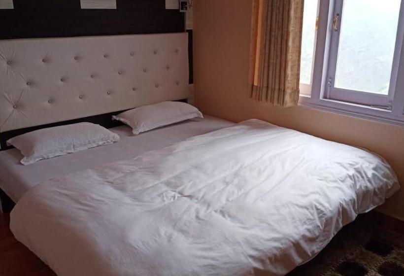 Отель Stayapart  Uday Palace