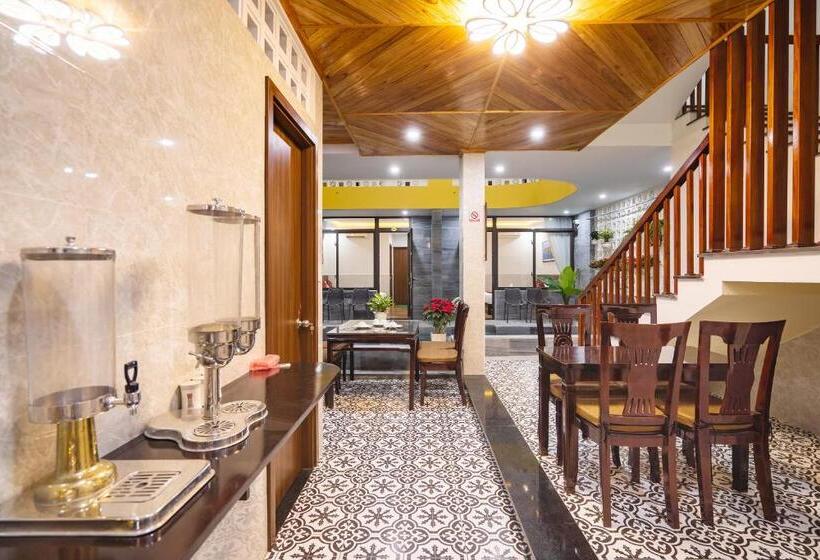 هتل The Lit Villa Hoi An