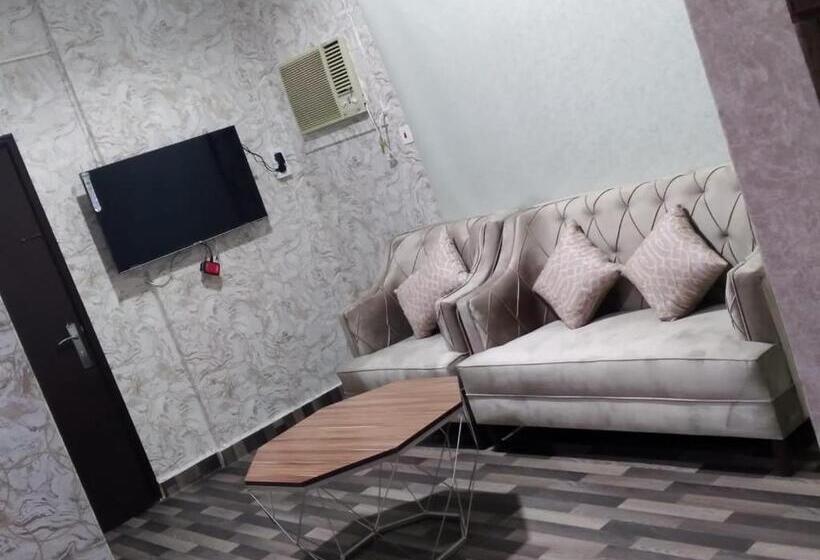 Iwaa Alkharj Apartments