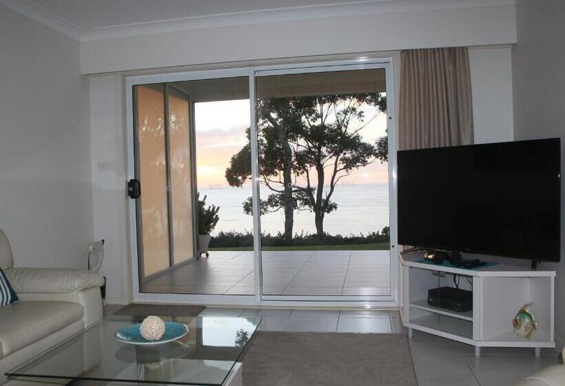 Mollymook Beach Waterfront