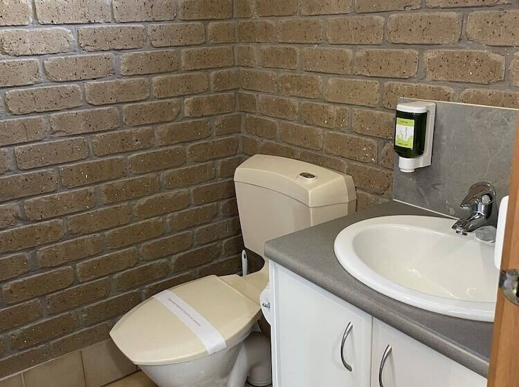 מוטל Darling Junction Motor Inn