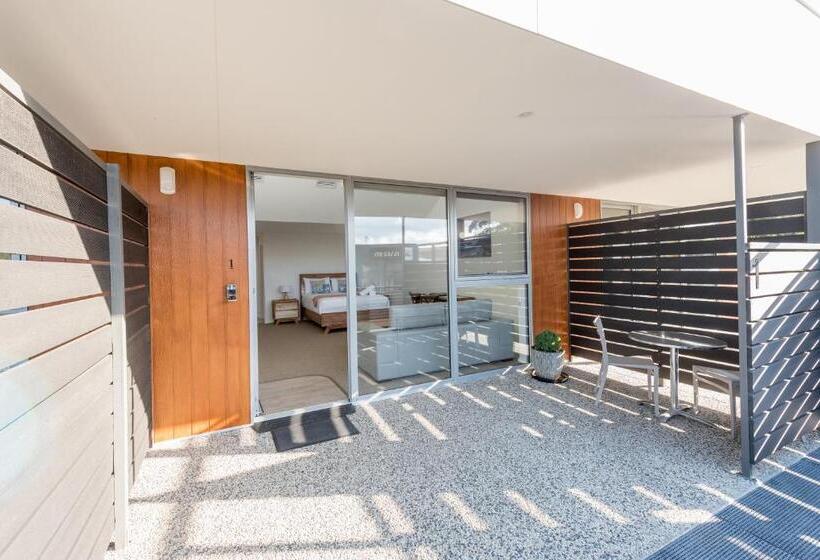 מוטל The Hub Bicheno