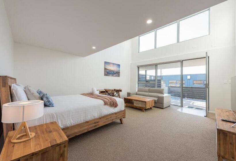 מוטל The Hub Bicheno