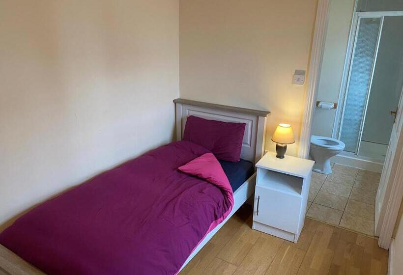 Mount Brandon Hostel