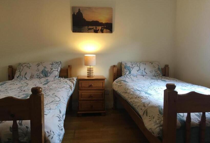 Mount Brandon Hostel