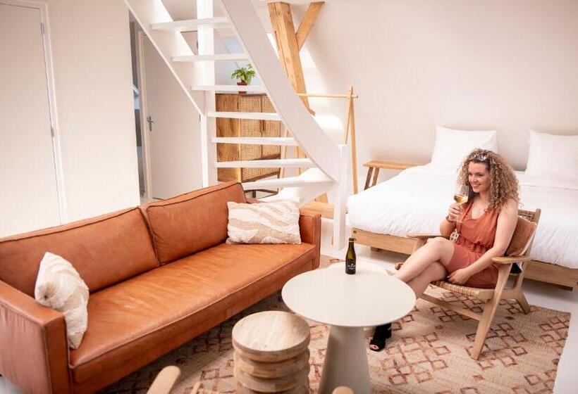 Nobel Houses & Lofts