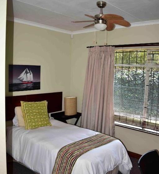 פנסיון 13 Hobson