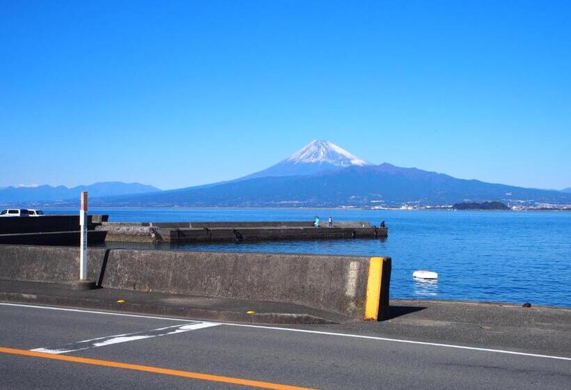 ペンション Guest House Sekino