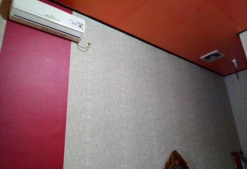 膳宿费 Guesthouse Villa Cemara 7