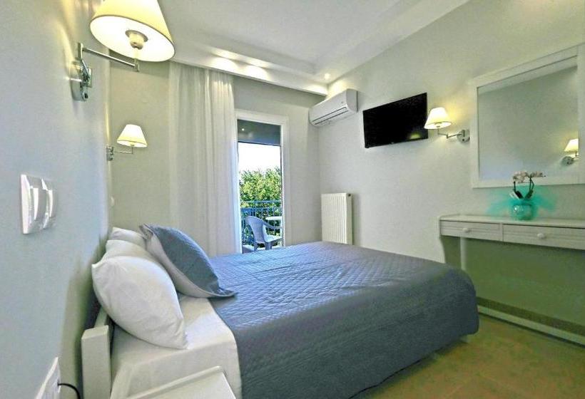 بنسيون Limnia Gi