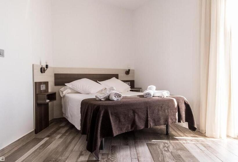 Пансион Meson Hostal La Cabana