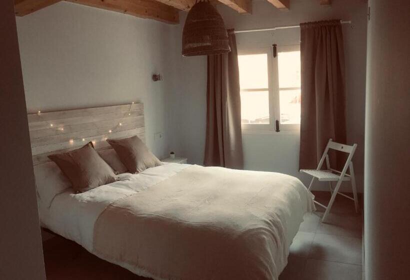 膳宿费 The Little Caravia