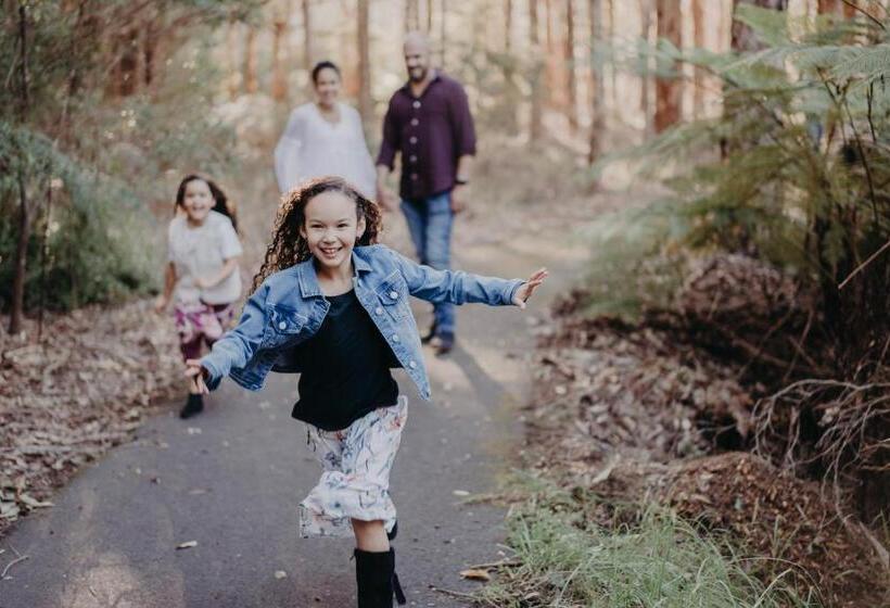 אתר נופש Tanah Marah