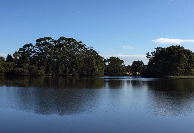 אתר נופש Tanah Marah