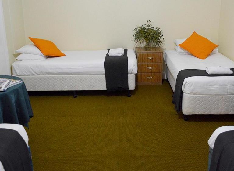 Shamrock Hotel Motel Temora