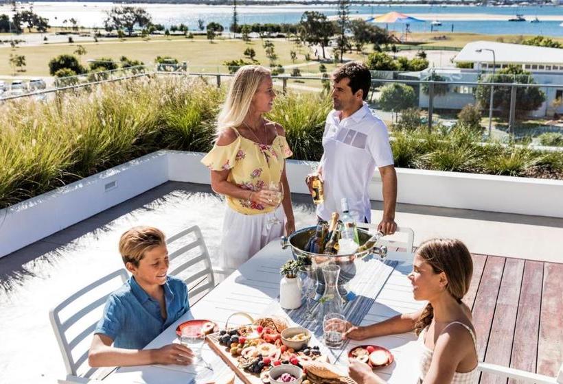 Sky Broadwater Apartments