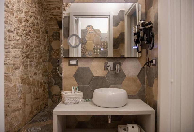 Suite 123 Luxury B&b Con Jacuzzi