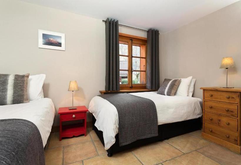 The Castle, 10 Bedroom Chalet, Chamonix Centre