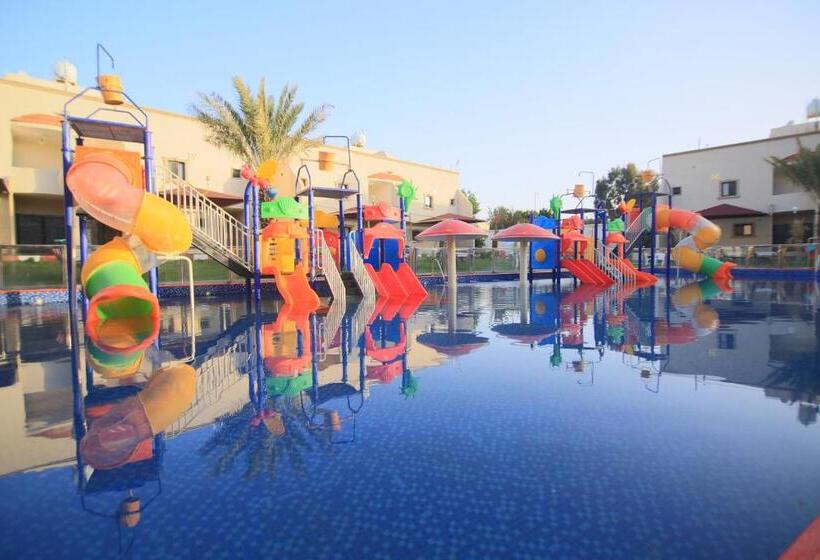 Al Khuzama Resort