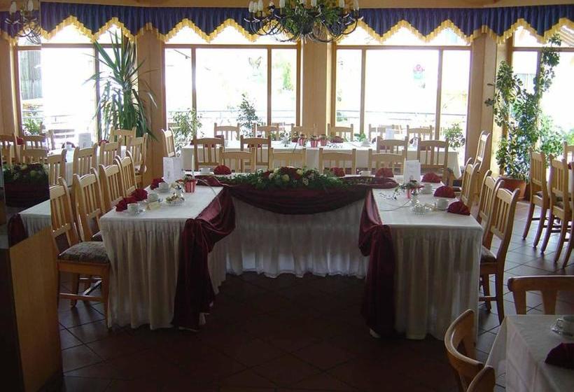 Общежитие Gasthof Metzgerei Pension Schierlitz