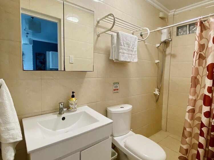 هاستل Little Norway Guesthouse   Mactan Cebu International Airport