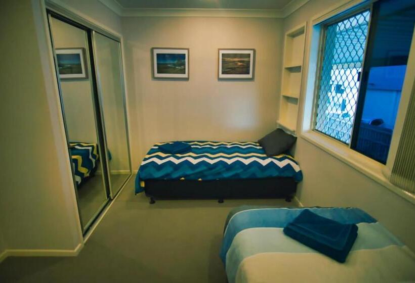 تختخواب و صبحانه Mount Gravatt Guesthouse