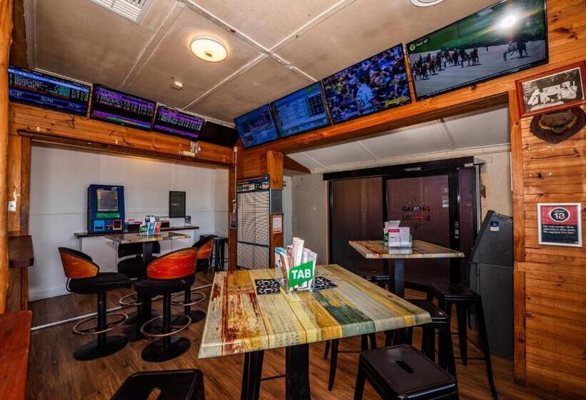 The Centennial Hotel Gulgong