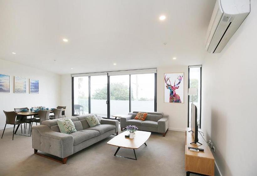 Ellia Doncaster Apartment