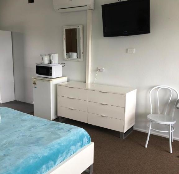 Ettalong Beach Motel