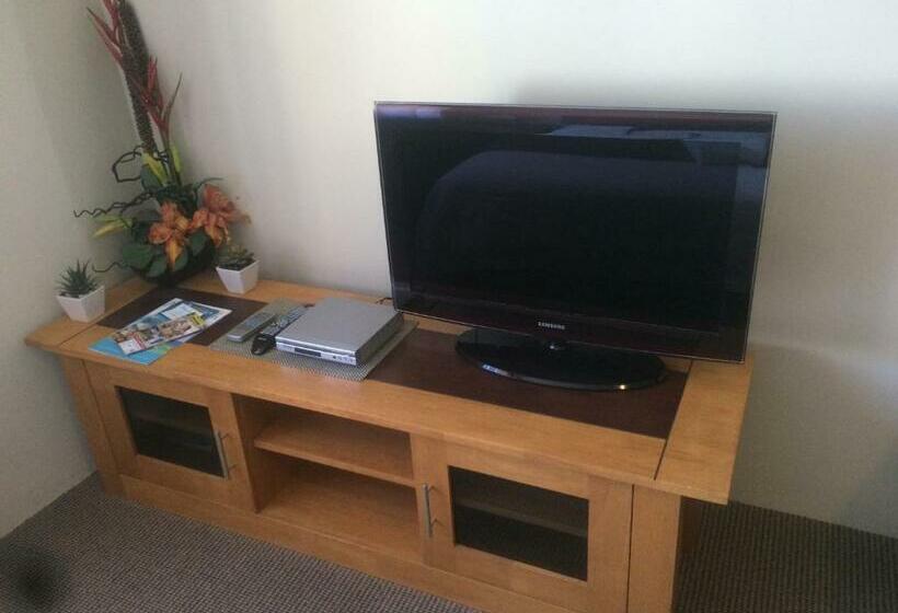 בית מלון כפרי Breakwater Short Stay