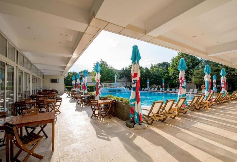 בית מלון כפרי Club De Vacanta Mediterraneo