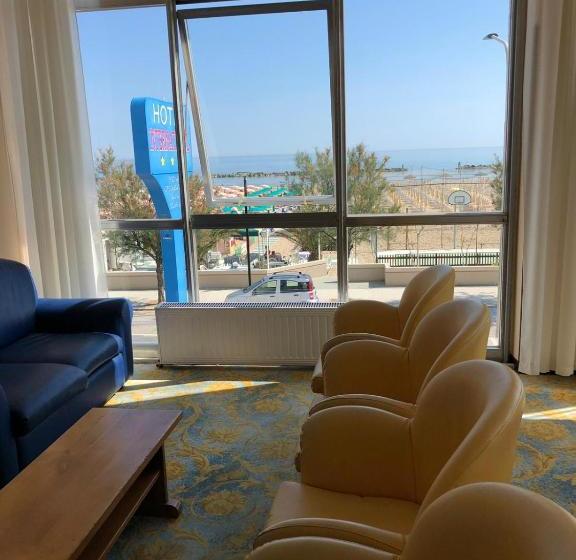 فندق International