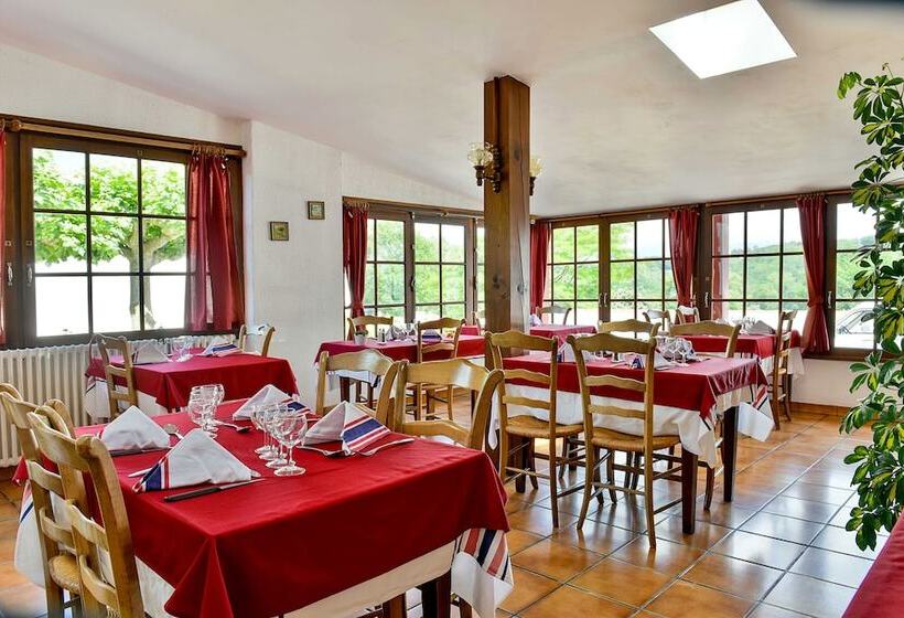 فندق Restaurant Baratxartea