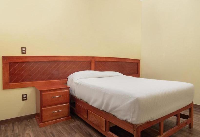 ホテル Los Prismas