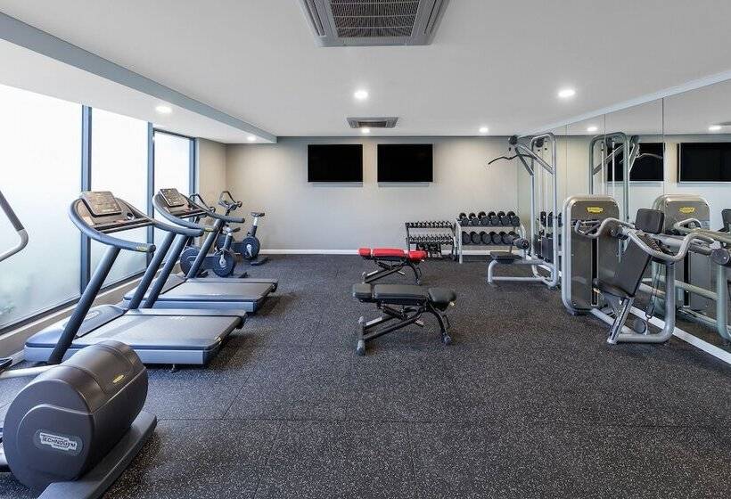 فندق Meriton Suites Coward Street, Mascot