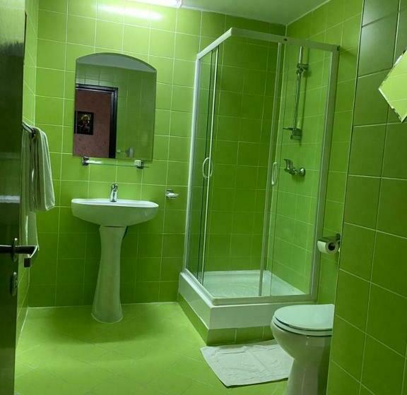 בית מלון כפרי Miraj   Restaurant & Sauna & Biliard