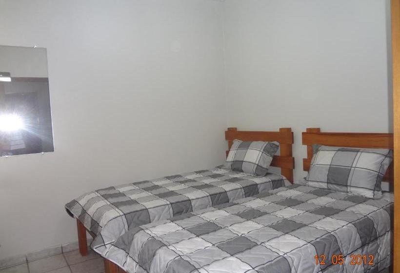 בית מלון כפרי Ox Inn