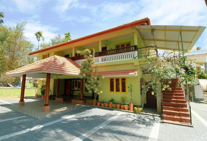 Отель Oyo 29094 Edakkal Homestay