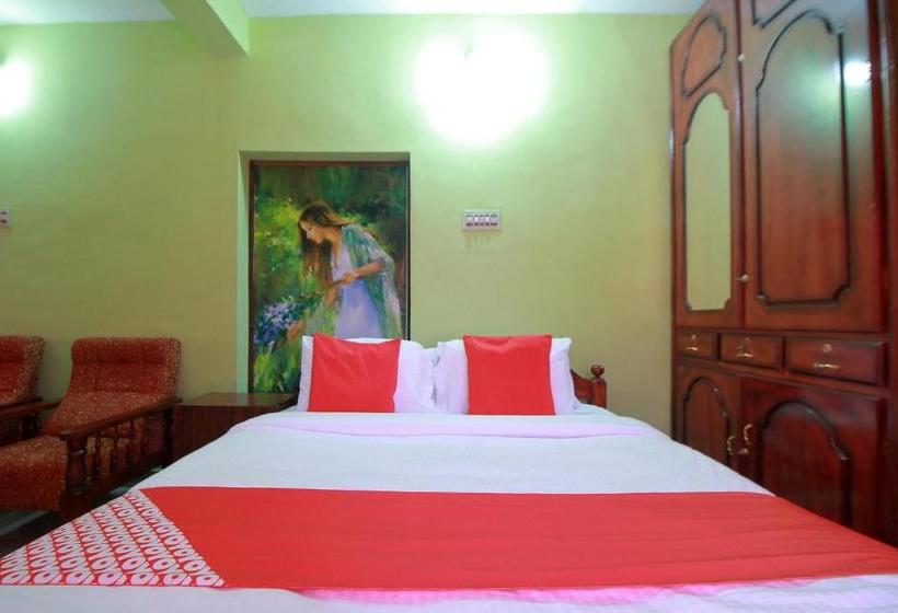 Отель Oyo 29094 Edakkal Homestay